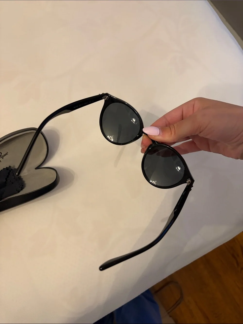 Ray-Ban Black Frame Green Lens Round Sunglasses RB2180